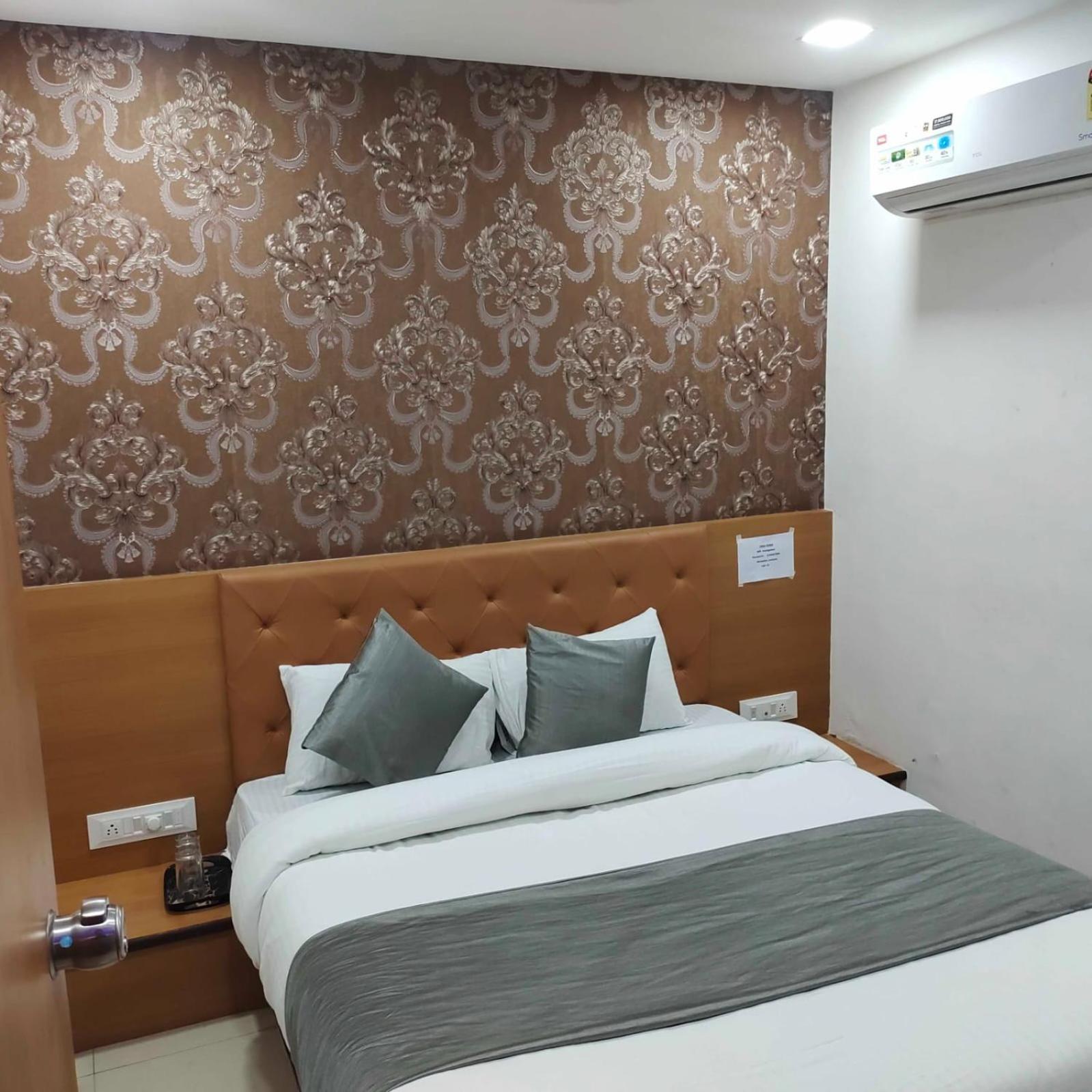 Hotel Globle Vadodara Exterior foto